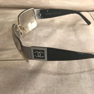 CHANEL Sunglasses  4095-B Blck/Silver CC &Crystals